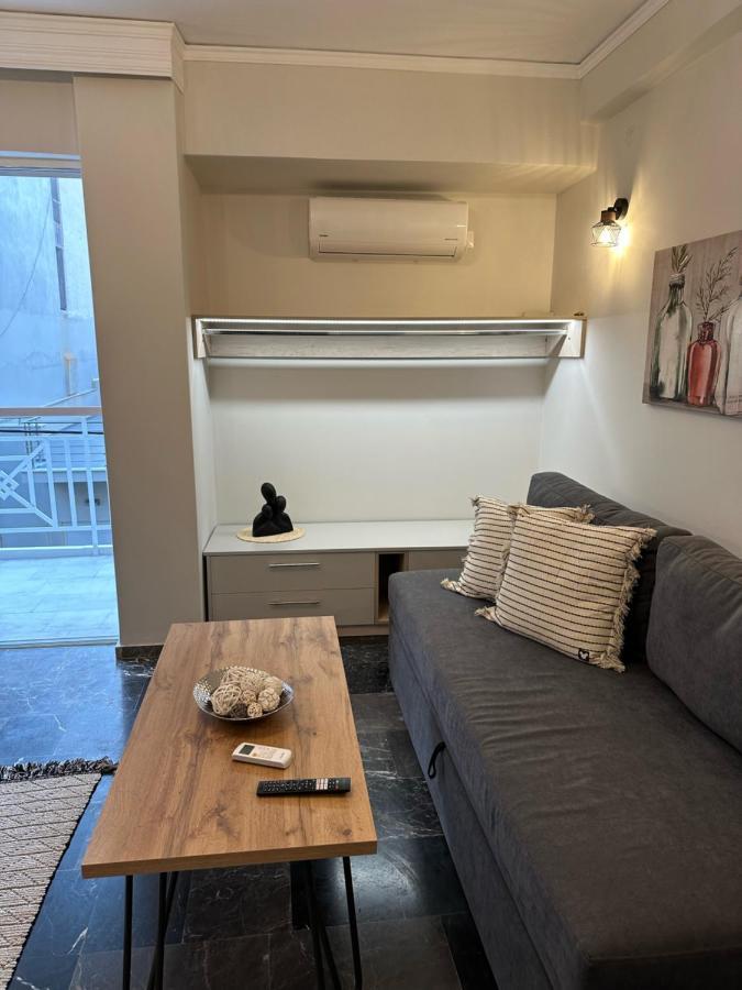 Central Piraeus 2 Екстер'єр фото